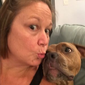Meet your Posher, Sharon